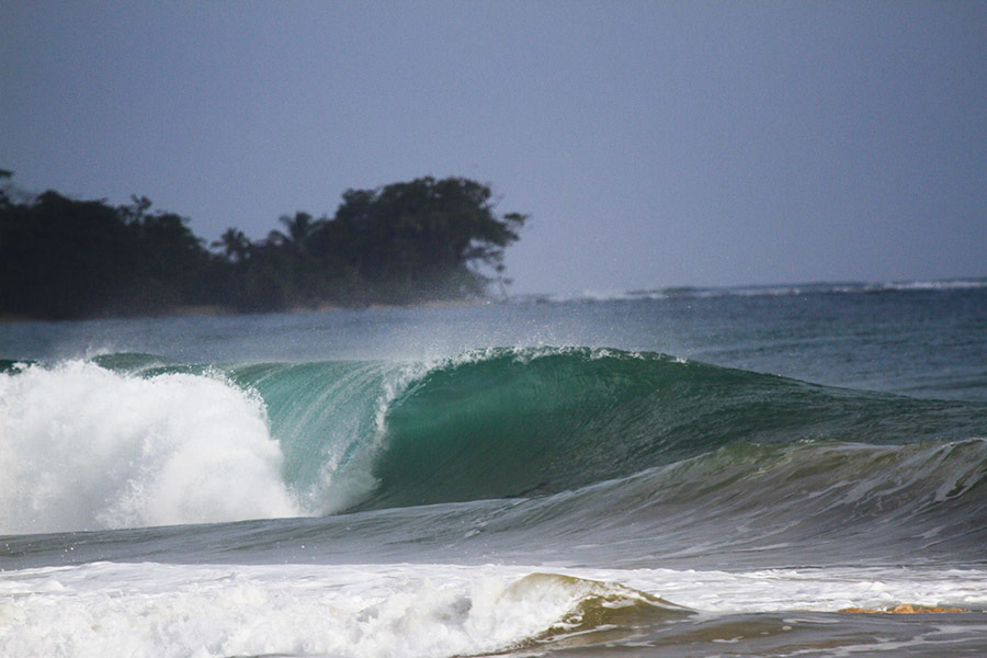 Where to Learn to Surf in Bocas del Toro